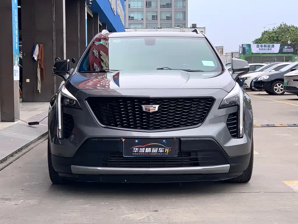 Cadillac XT4 2019 — фото 2