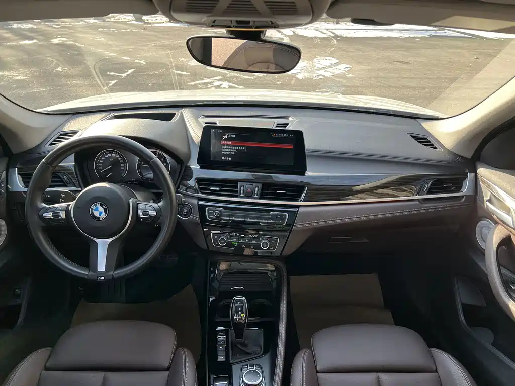 BMW X1 2022 — фото 4