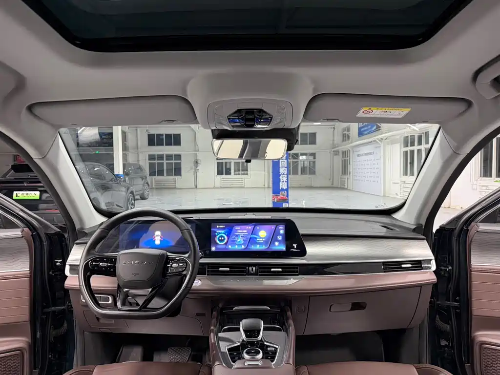 Chery Tiggo 8 PRO 2023 — фото 9