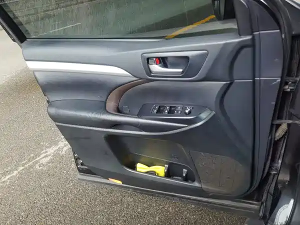 Toyota Highlander 2019