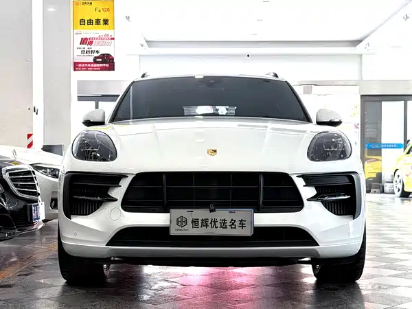 Porsche Macan 2020