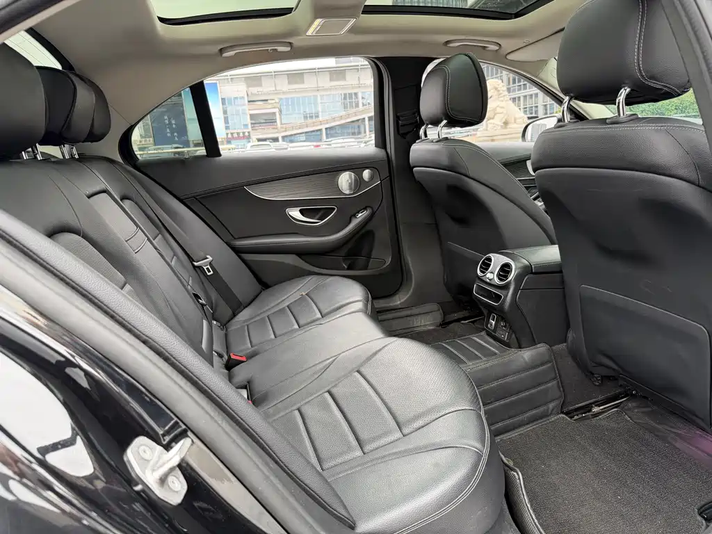 Mercedes-Benz C-Class 2021 — фото 19