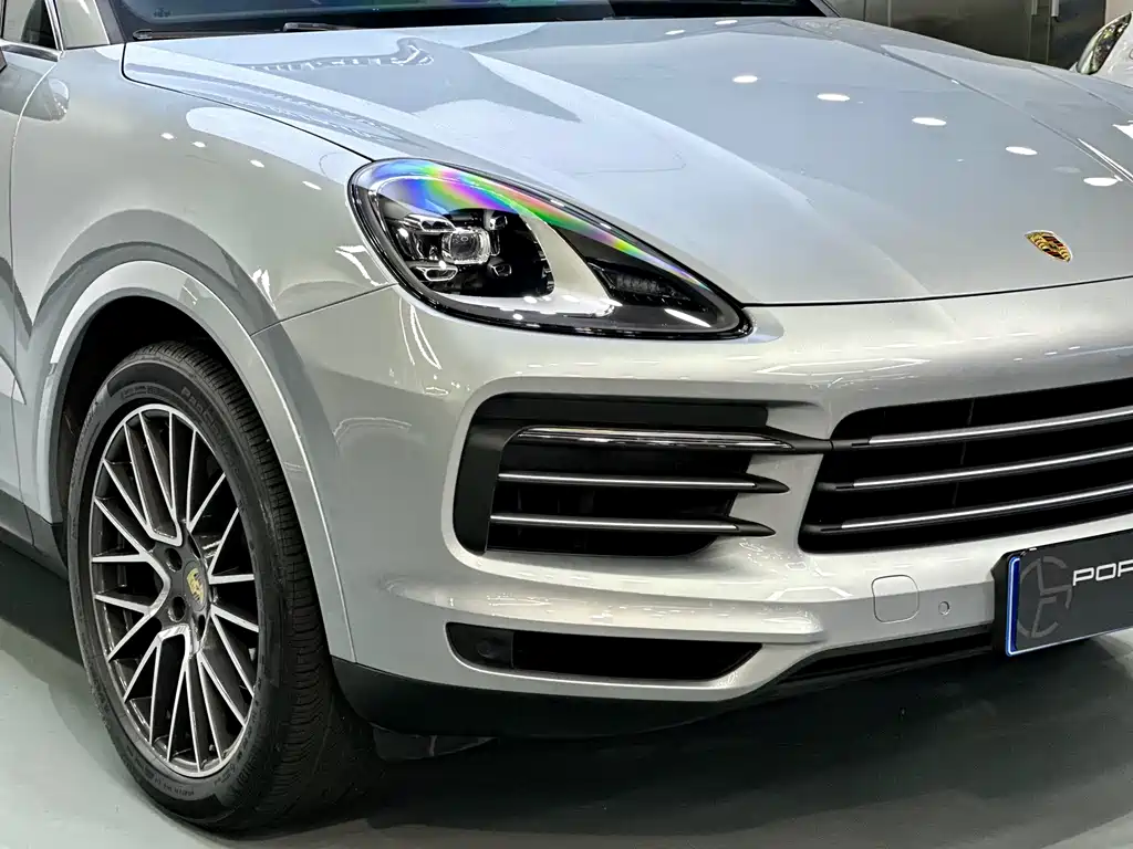 Porsche Cayenne 2022 — фото 11