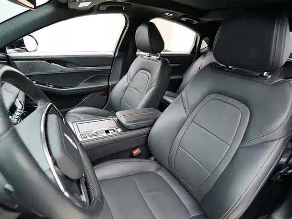 Lincoln Z 2022