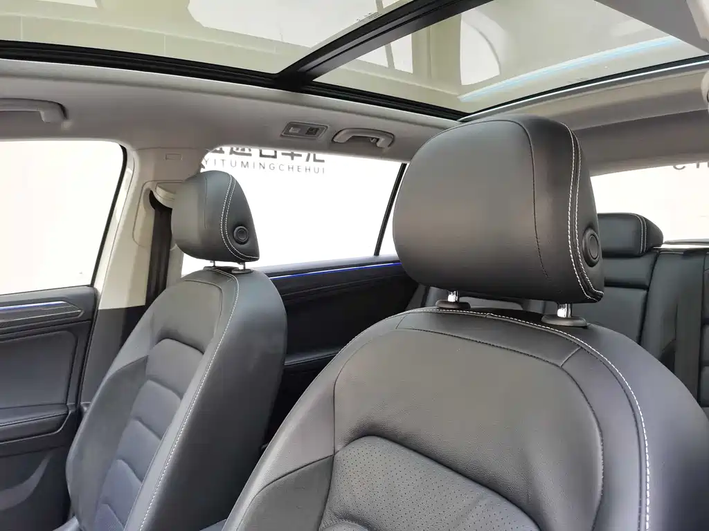 Volkswagen Tiguan L 2019 — фото 10