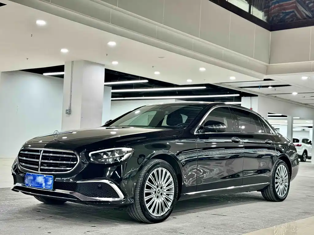 Mercedes-Benz E-Class 2021 — фото 2