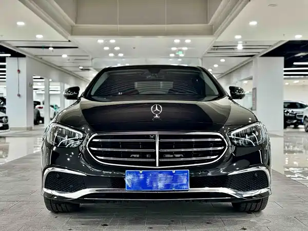 Mercedes-Benz E-Class 2021