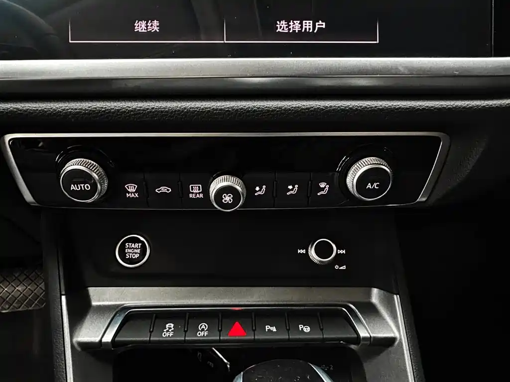 Audi Q3 2022 — фото 21