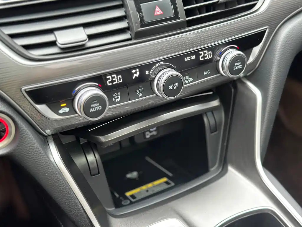 Honda Accord 2022 — фото 14