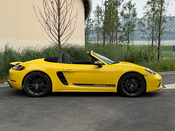 Porsche 718 2021