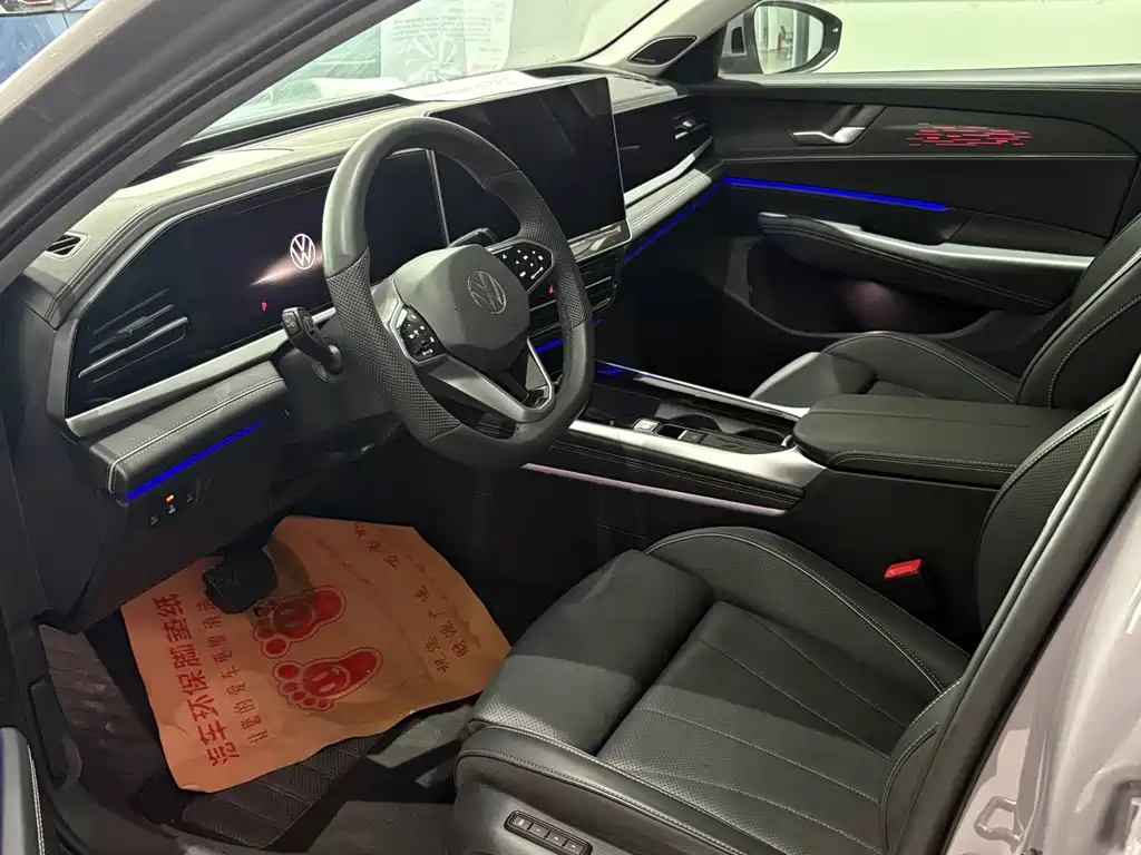 Volkswagen Passat 2024