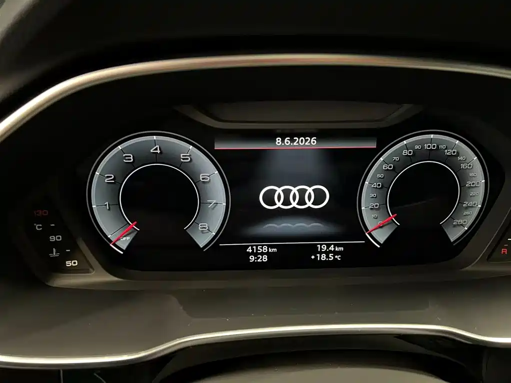 Audi Q3 2024 — фото 8