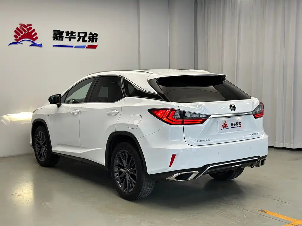Lexus RX 2016 — фото 12