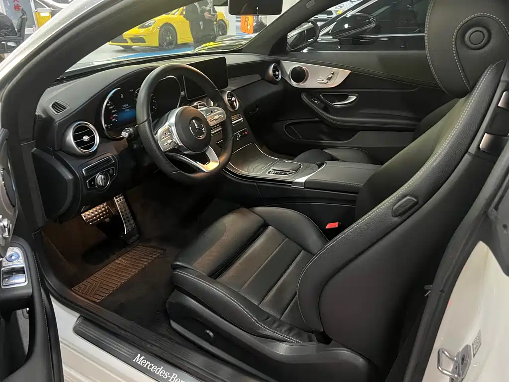 Mercedes-Benz C-Class 2019 — фото 9