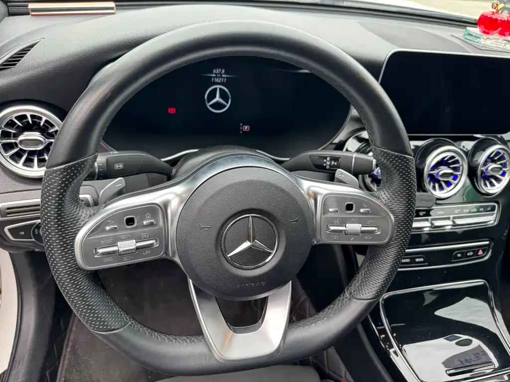 Mercedes-Benz C-Class 2020 — фото 12