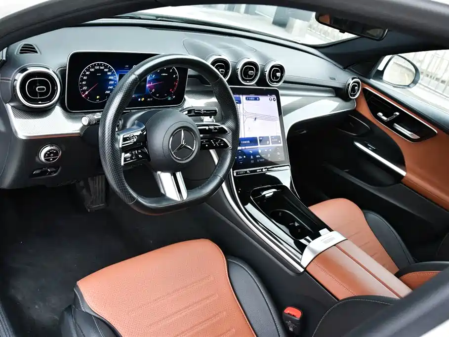 Mercedes-Benz C-Class 2024 — фото 19