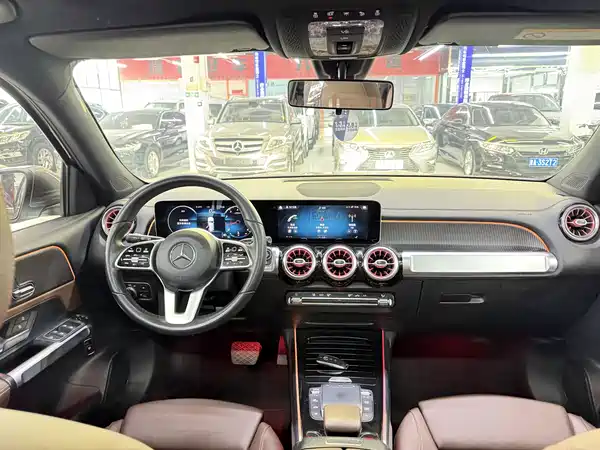 Mercedes-Benz GLB 2020