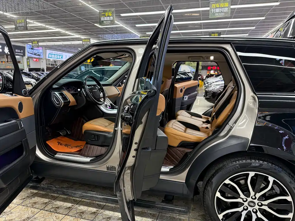 Land Rover Sport 2022 — фото 9