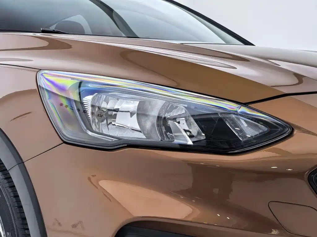 Ford Focus Active 2020 — фото 4