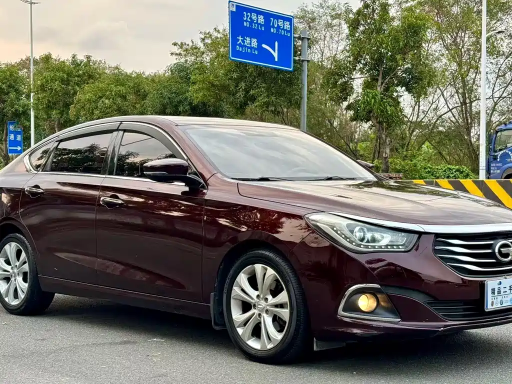 GAC Trumpchi GA6 2017 — фото 3