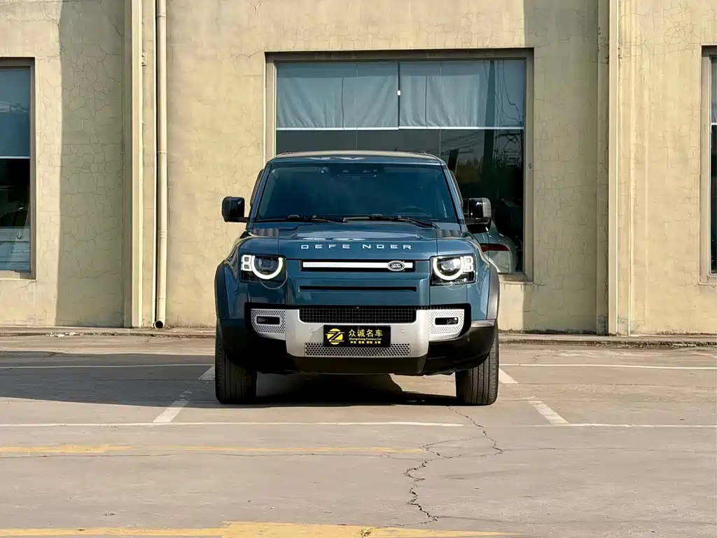 Land Rover Defender 2021 — фото 2
