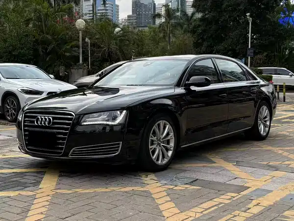 Audi A8 2012