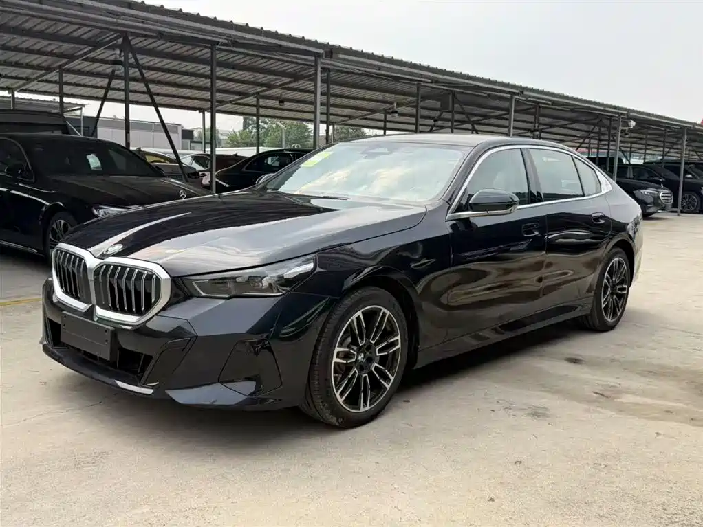 BMW 5 Series 2026