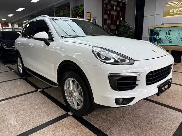 Porsche Cayenne 2016