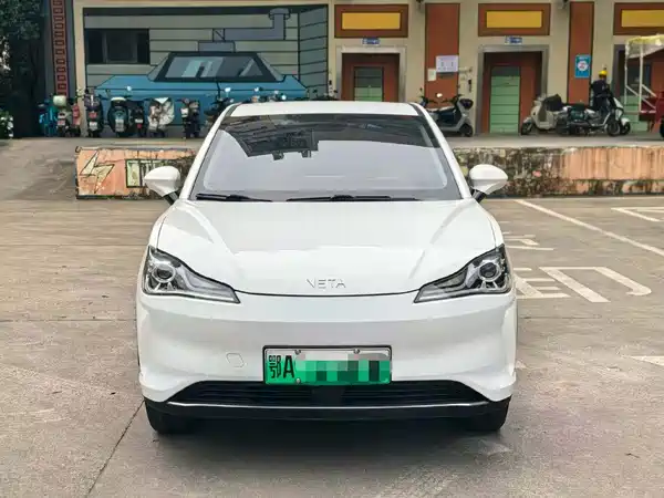 Neta V 2023