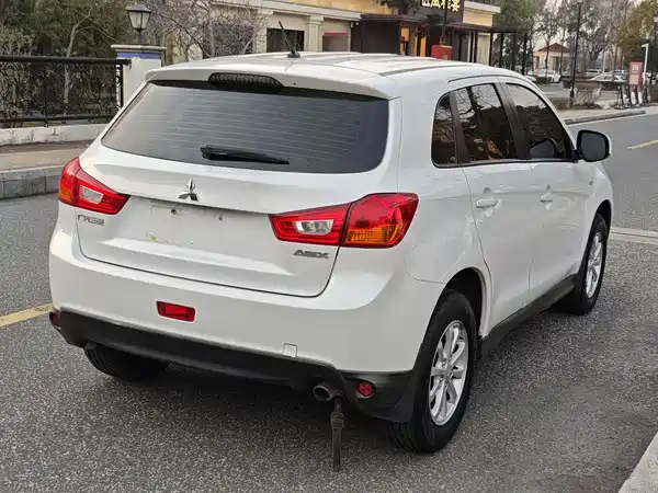 Mitsubishi Jinxuan ASX 2015