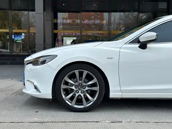 Mazda Atenza 2017