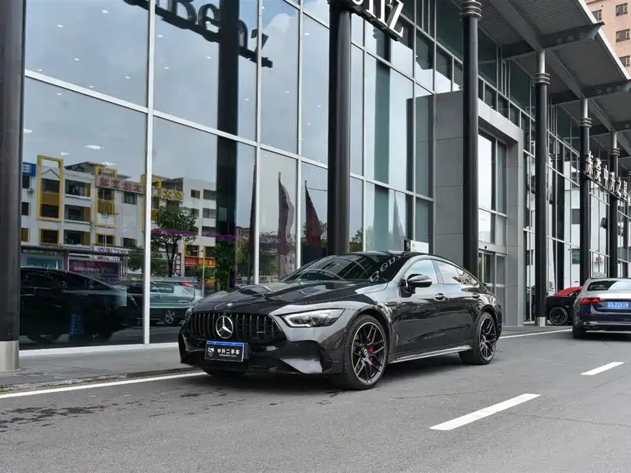 Mercedes-Benz AMG GT 2025
