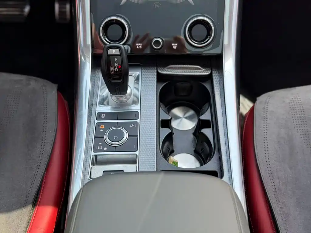 Land Rover Sport 2021 — фото 14