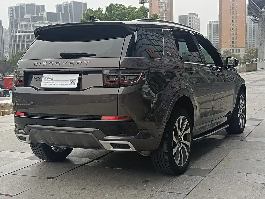 Land Rover Discovery Sport 2022 — фото 8