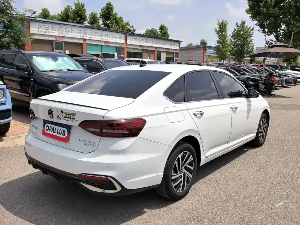 Volkswagen Lavida 2022