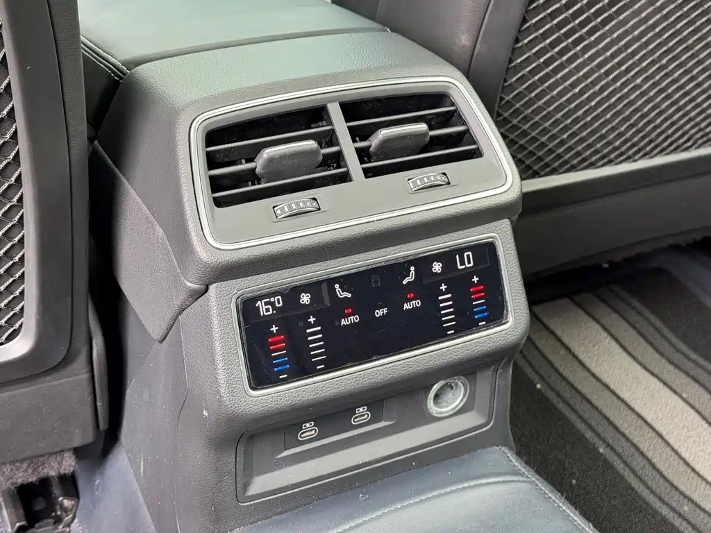 Audi A6L 2023 — фото 13