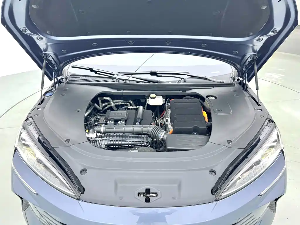 BYD Seal 07 DM-i 2024 — фото 15