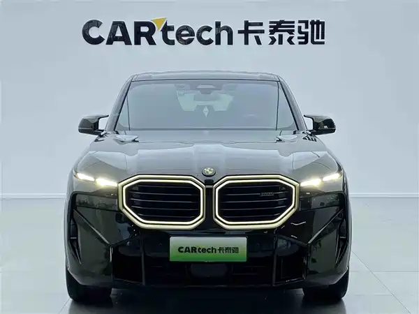 BMW XM 2023