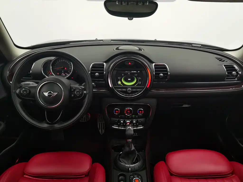 MINI Clubman 2017 — фото 5