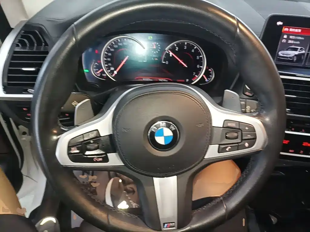 BMW X3 2019 — фото 11