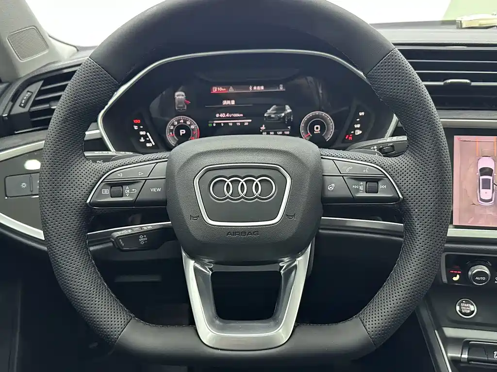 Audi Q3 2023 — фото 12