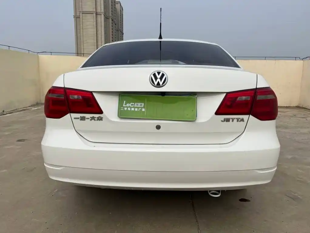 Volkswagen Jetta 2014