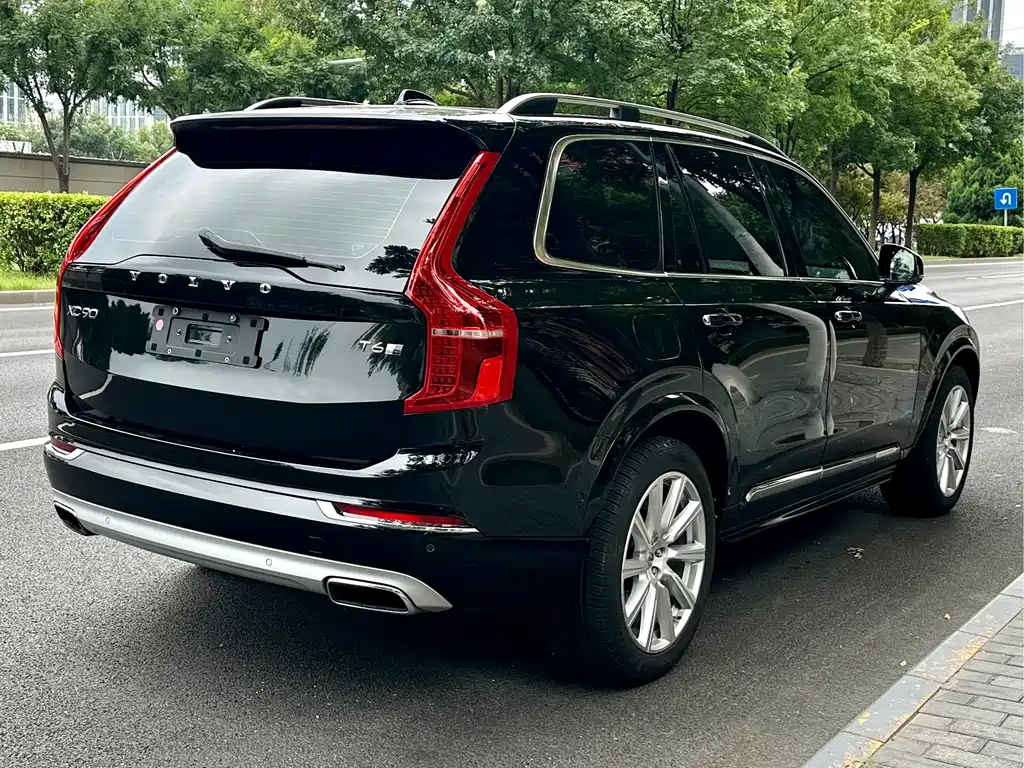 Volvo XC90 2017 — фото 5
