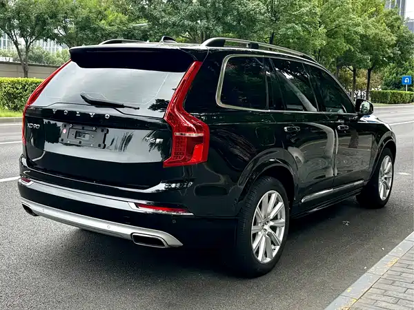 Volvo XC90 2017