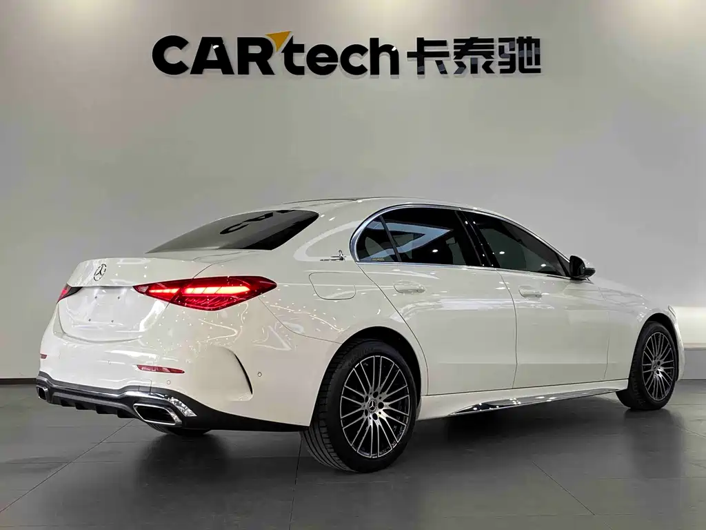 Mercedes-Benz C-Class 2024 — фото 28