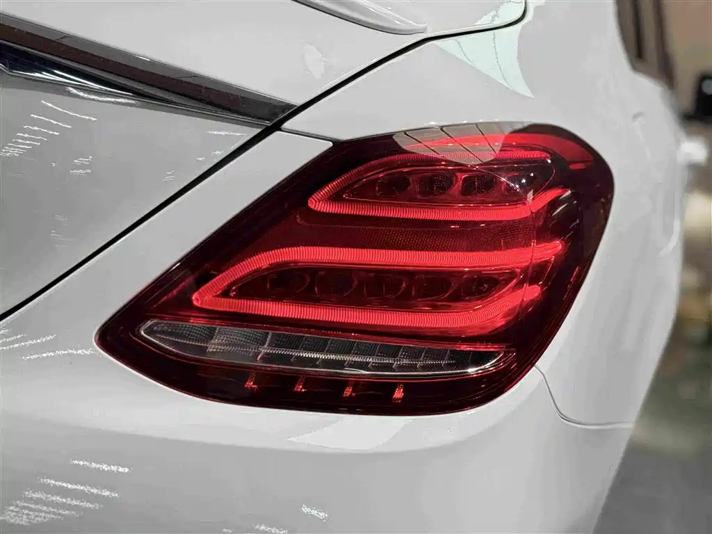 Mercedes-Benz C-Class 2018 — фото 20