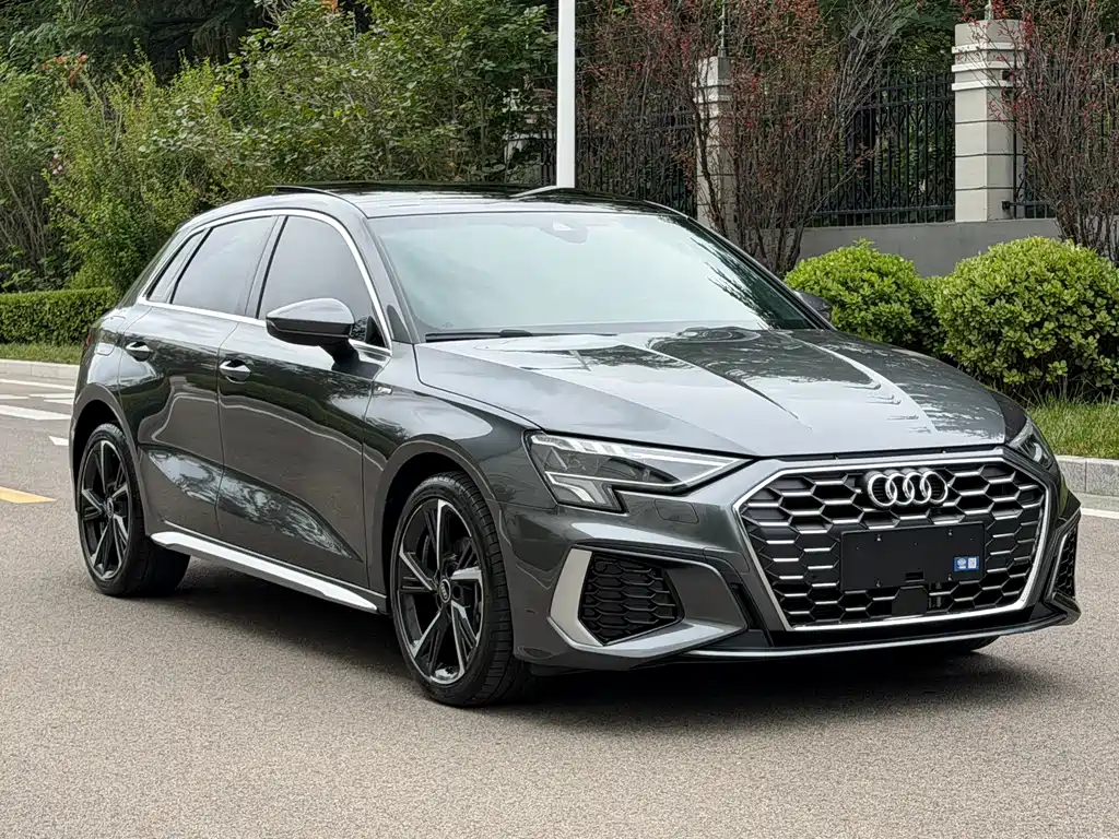 Audi A3 2023 — фото 3