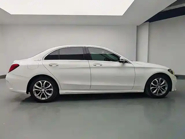 Mercedes-Benz C-Class 2016 — фото 13