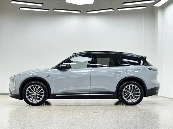 NIO ES6 2024