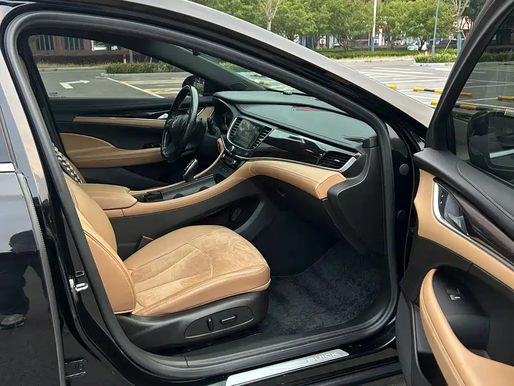 Buick LaCrosse 2019 — фото 12
